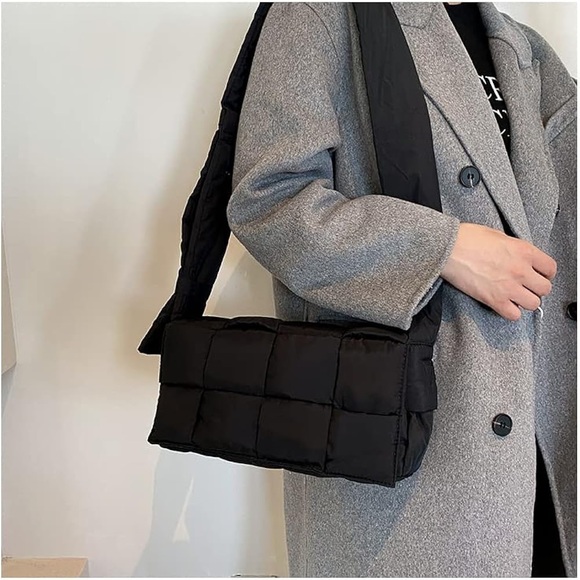 Black Puffy NYLON weave Shoulder Bag -  Women's Shoulder / Crossbody - Picture 2 of 7